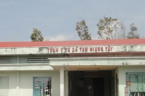 Tiêm nhầm vắc xin ngừa COVID-19 cho bé gái 8 tháng tuổi ở Cà Mau