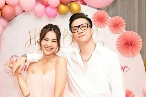 Đăng ảnh chúc mừng sinh nhật Lan Ngọc, S.T Sơn Thạch được fan 'đẩy thuyền' vì tướng phu thê