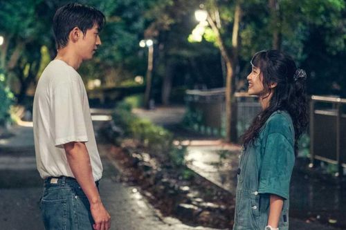 Lý do nhiều mối tình đầu rất đẹp, 'yêu chết đi sống lại' nhưng kết vẫn chia tay