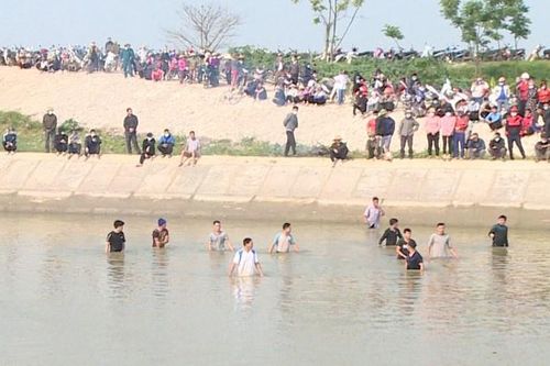 Tìm thấy 3 thi thể cuối cùng trong vụ 5 nữ sinh bị đuối nước