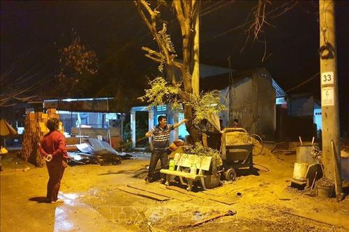 Hai người tử vong do điện giật