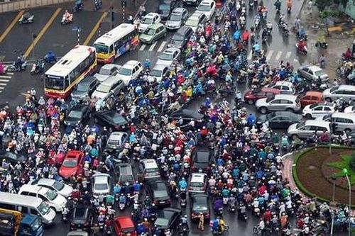 Chính phủ yêu cầu TPHCM, Hà Nội nghiên cứu xây dựng Đề án phân vùng hạn chế hoạt động xe máy