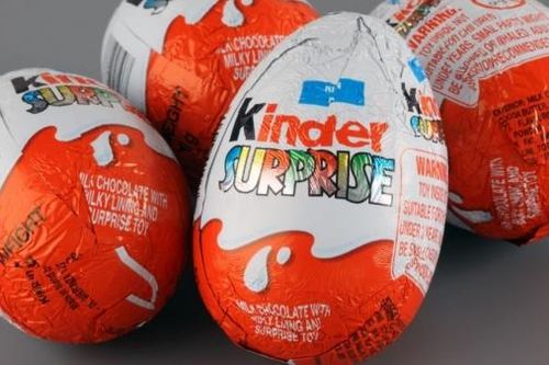 Trứng chocolate Kinder Surprise bị nghi nhiễm khuẩn salmonella