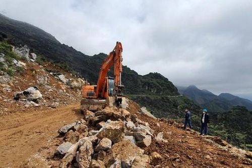Mèo Vạc (Hà Giang) chuẩn bị tốt cho lễ hội Chợ Phong Lưu Khâu vai