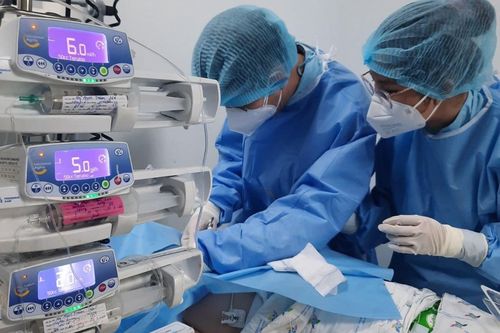 Cảnh báo biến chứng tiểu đường ở bệnh nhi mắc COVID-19