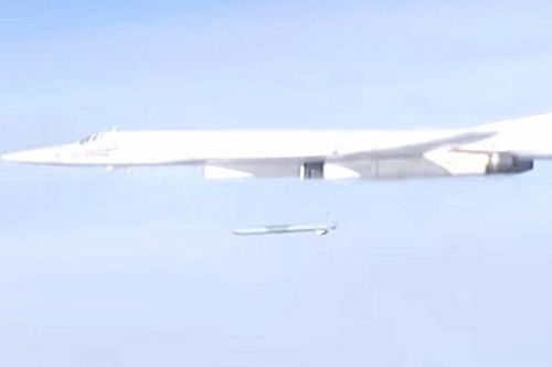 Nga lần đầu sử dụng tên lửa tàng hình không đối đất tại Ukraine
