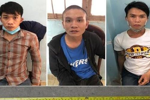 Nạn nhân nhanh trí đạp ngã xe, cùng người dân truy đuổi bắt gọn 3 tên cướp