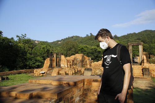 Sau mở cửa du lịch: Vắng bóng khách ngoại, lác đác khách nội
