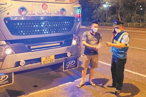 Xử nghiêm xe quá khổ, quá tải