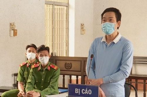 Cựu chuyên viên Văn phòng Ủy ban tỉnh Đắk Lắk lĩnh 6 năm tù vì làm tài liệu giả