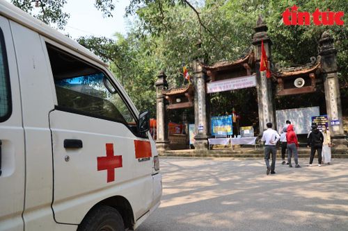 Chùa Tây Phương siết chặt công tác phòng dịch, đảm bảo an toàn cho du khách
