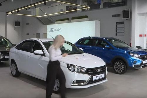 Nhà sản xuất ô tô Lada nổi tiếng của Nga chuẩn bị tinh thần cho khó khăn trước mắt
