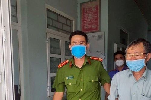 Truy tố trưởng phòng công chứng và khách hàng chiểm đoạt hơn 21 tỷ