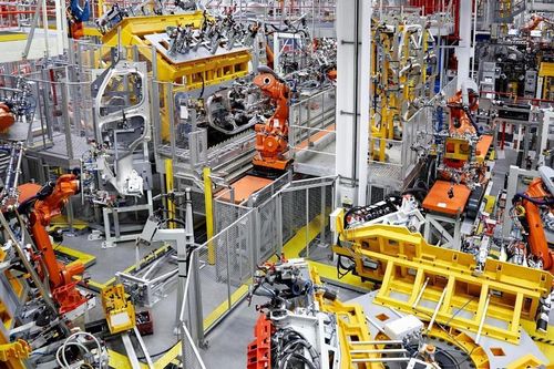 Ngành công nghiệp sản xuất ô tô tại Châu Âu gặp khủng hoảng do cuộc xung đột ở Ukraine