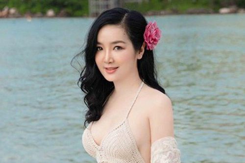 Nhan sắc 'không tuổi 'Hoa hậu đền Hùng Giáng My, đẹp bất chấp tuổi tác