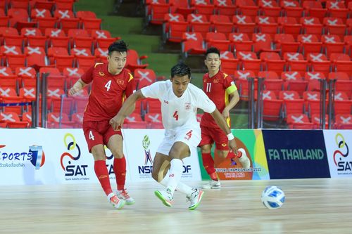 Thắng đậm Australia, tuyển Việt Nam vào bán kết futsal Đông Nam Á