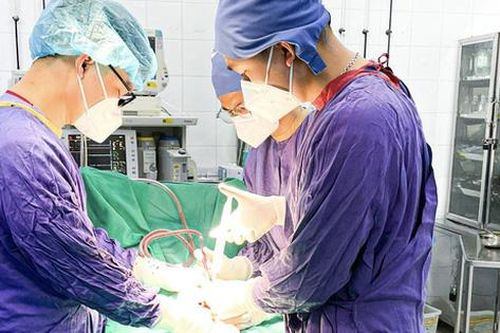 Nhiều người trẻ nhập viện khi tinh hoàn đã tím đen, phải cắt bỏ vì lý do này