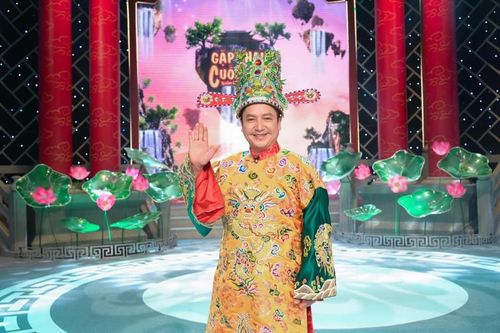 'Táo giao thông' Chí Trung đạo diễn vở hài kịch 'Cái... ao làng'