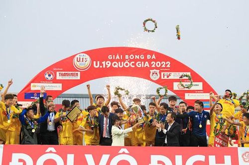 Bóng đá trẻ Hà Nội lên ngôi vô địch giải U19 Quốc gia