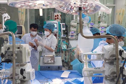 Tổn thương tim ở trẻ nhiễm SARS-CoV-2