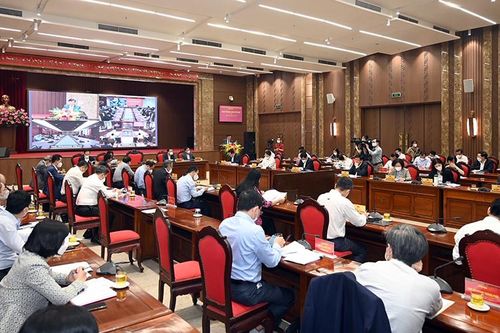 Tiếp tục đẩy mạnh phân cấp, tăng hiệu quả đầu tư công