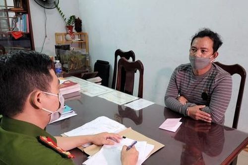Đà Nẵng: Cựu hướng dẫn viên du lịch cướp điện thoại của nữ công nhân