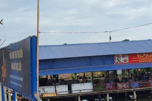 Cưỡng chế Khu sinh thái ven biển xây trên đất đê điều ở Bạc Liêu