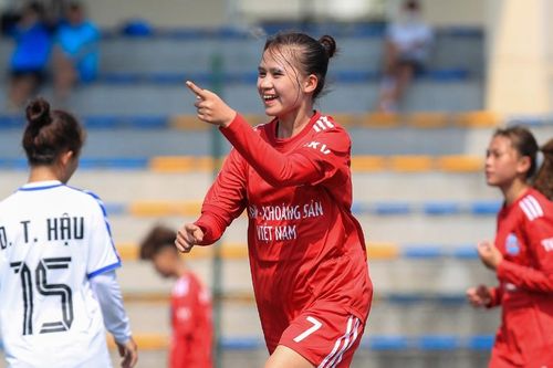 Giải U19 nữ Quốc gia 2022: Than KSVN nuôi hy vọng bảo vệ ngôi vô địch