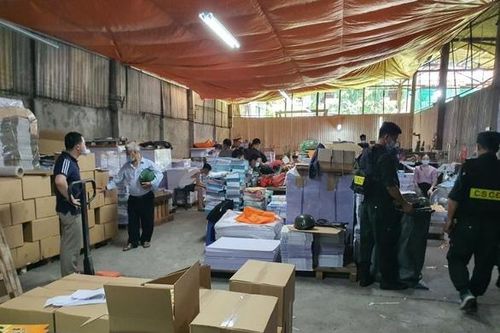 Vụ sản xuất, buôn bán hàng triệu quyển sách giáo khoa giả: Phê chuẩn khởi tố thêm 22 bị can