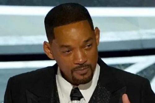 Tài tử Will Smith lo sự nghiệp 'xuống dốc không phanh' sau cú tát ở Oscar