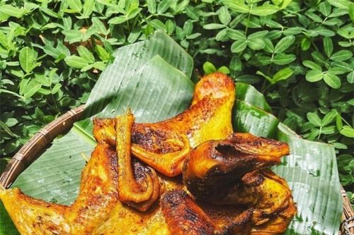 Lên Đăk Lăk thưởng thức gà nướng Bản Đôn, món ngon phảng phất hương vị núi rừng