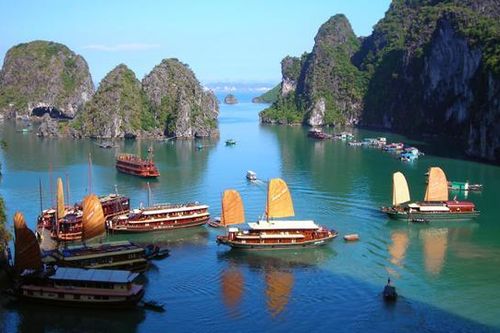 'Cháy' tour dịp 30/4, hàng không và đường sắt đều tăng chuyến