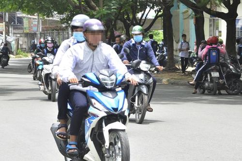 Đề xuất giảm tuổi cấp bằng lái xe máy
