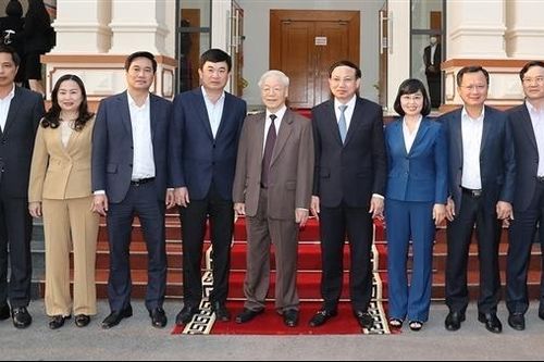 Tổng Bí thư Nguyễn Phú Trọng thăm và làm việc tại tỉnh Quảng Ninh
