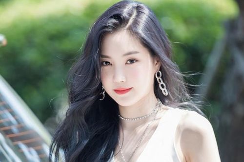Son Na Eun rời nhóm Apink