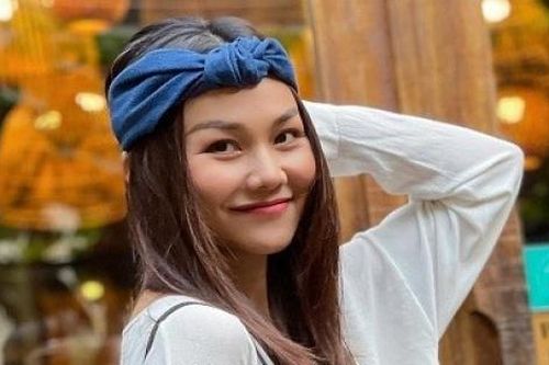 Siêu mẫu Thanh Hằng phong cách đời thường thân thiện, trẻ như sinh viên