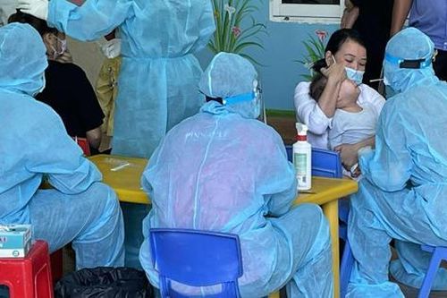 Bác sĩ nghỉ hưu về các trạm y tế TP HCM được trả lương 9 triệu đồng/tháng