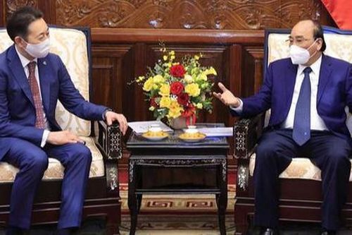 Bảo đảm hòa bình, an toàn và tự do hàng hải, hàng không ở Biển Đông