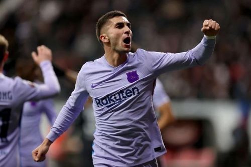 Torres giải cứu Barcelona trên đất Đức