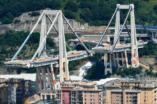 Italy xét xử 59 người liên quan vụ sập cầu Morandi năm 2018