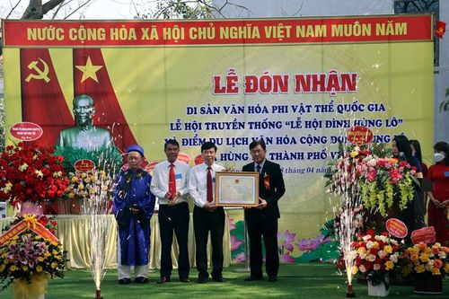 Lễ hội đình Hùng Lô là di sản văn hóa phi vật thể quốc gia