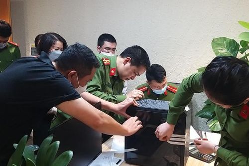Bộ Công an đề nghị 8 ngân hàng sao kê tài khoản ông Trịnh Văn Quyết cùng nhiều lãnh đạo FLC