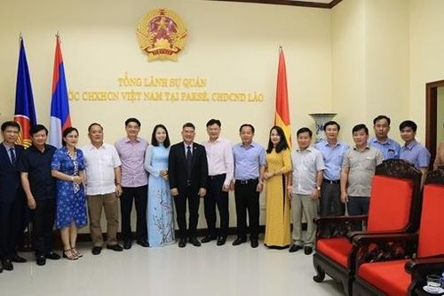 Công an Thừa Thiên-Huế đón nhận phần thưởng cao quý của CHDCND Lào