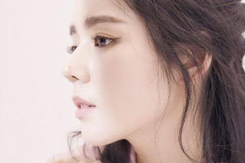 Han Ga In 40 tuổi: Khóe mắt không có nếp nhăn, da căng mịn nhờ đưa trái cây vào thực đơn mỗi ngày