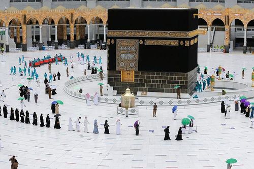 Saudi Arabia cho phép 1 triệu người tham gia lễ hành hương Hajj