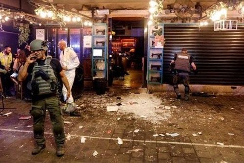 Tấn công bằng súng ở thủ đô của Israel khiến 8 người thương vong