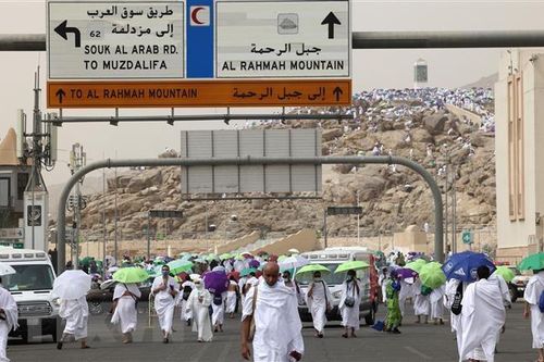 Saudi Arabia nới lỏng hạn chế, mở rộng quy mô lễ hành hương tới Mecca