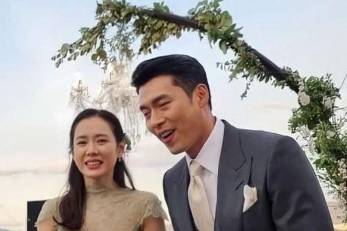 Hyun Bin - Son Ye Jin bất ngờ bị 'dìm hàng' với khoảnh khoắc khó đỡ trong đám cưới thế kỷ