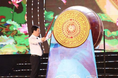 Nghệ An: Khai mạc Lễ hội du lịch Cửa Lò năm 2022