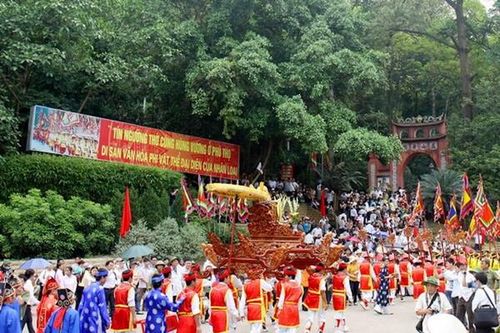 Giỗ Tổ Hùng Vương 2022: 'Linh thiêng nguồn cội, đất Tổ Hùng Vương'